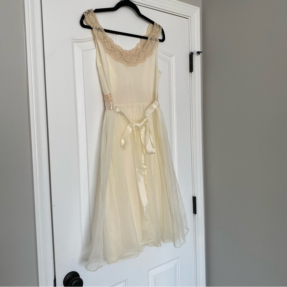 Vintage Vanity Fair 1950s Peignoir Robe & Gown Hollywood Regency Set - Picture 3 of 10